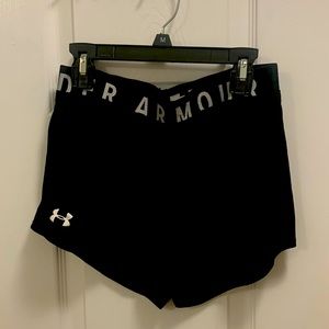 Under Armour Junior Shorts XS